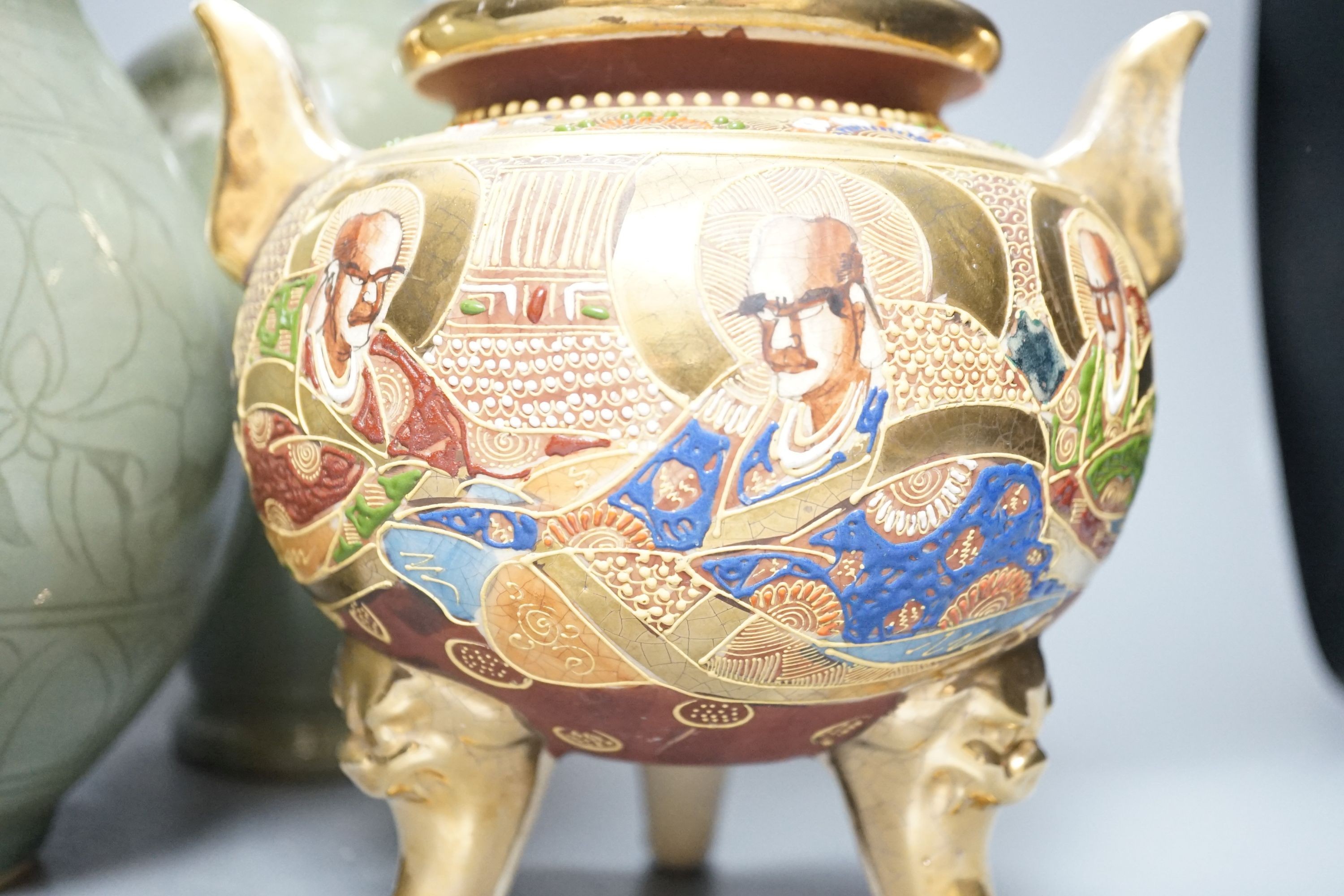 Mixed oriental wares including a Chinese arrow vase 32cm, ‘orean celadon vases and a Kutani type dish